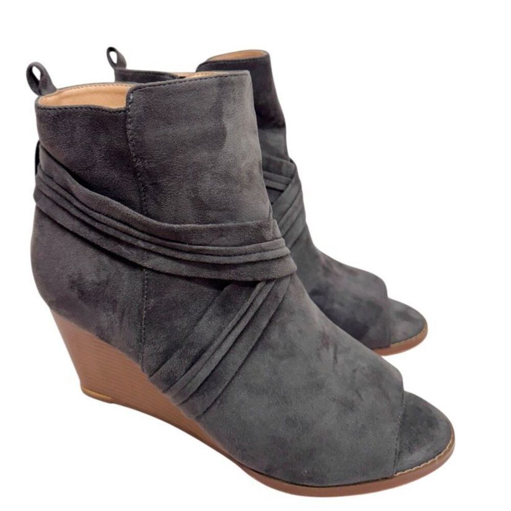Journee Collection Womens Size 11 Gray Sabeena‎ Booties Wedge Heel Zip